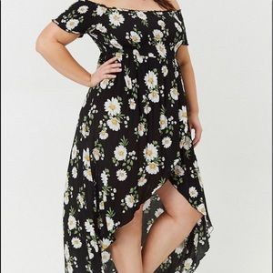 Plus size high low daisy print dress